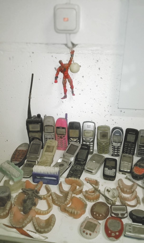 Näistä ei tule kukkamultaa vaikka miten mädättäisi ja kompostoisi.